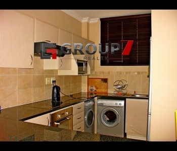 Open plan kitchen with all appliances.