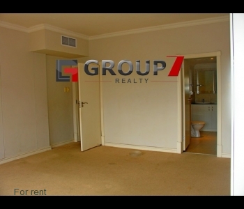 Bedroom fully carpeted
