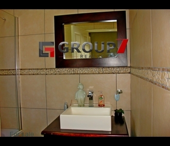 Bathroom with mosiac tiles