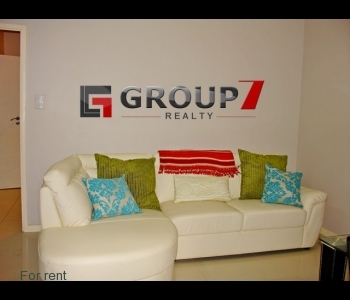 Lounge porcelain tiled