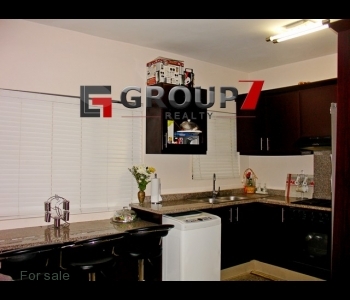 Open plan kitchen with breakfast nook