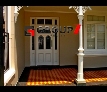 Front entrance 