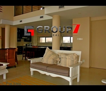 2 Levels with open plan kitchen