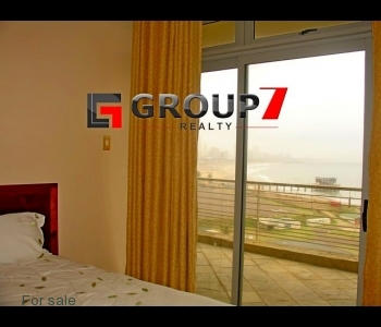 Floor to ceiling windows for stunning views