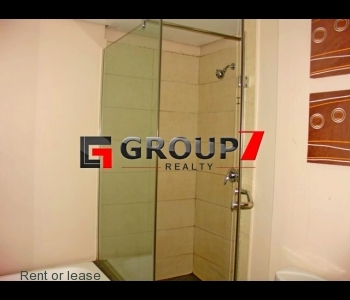 Bathroom 2 with shower