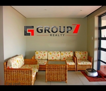 2nd lounge