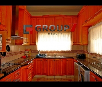 Wrap around kitchen