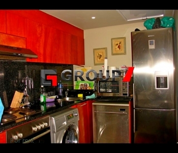 Fully fitted kitchen